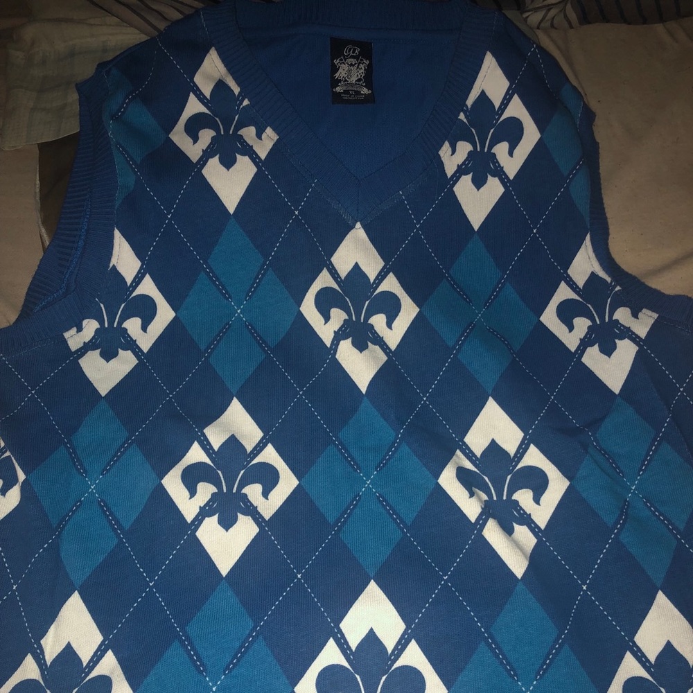 Sleeveless Cardigan